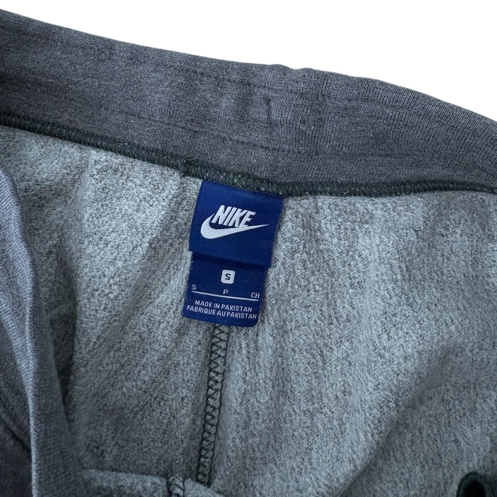 Nike Gray Heather Jogger Sweatpants - Picture 7 of 8